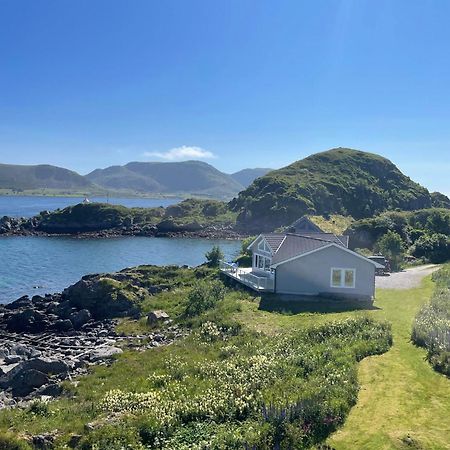 Hytte Ved Sjoen Napp Esterno foto