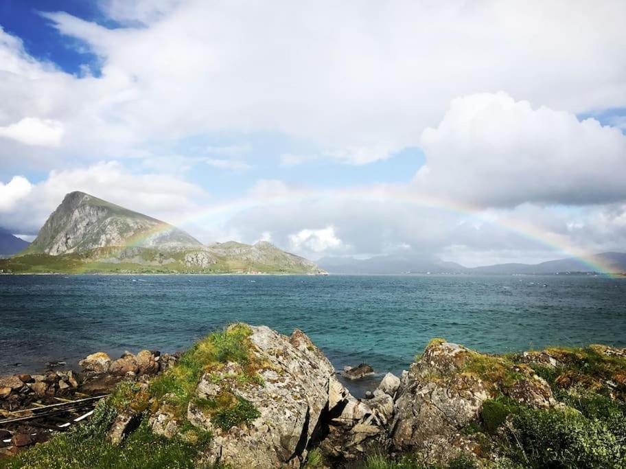 Hytte Ved Sjoen Napp Esterno foto